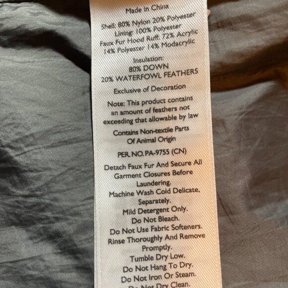 Long down coat - Picture 8 of 10